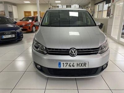 Usado VW Touran Edition 105 CV (77 kW) 2014 Gris / plata Monovolumen