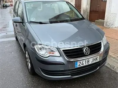 Usado VW Touran Edition 90 CV (66 kW) 2008 Gris / plata Monovolumen