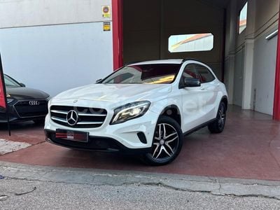 Mercedes GLA220