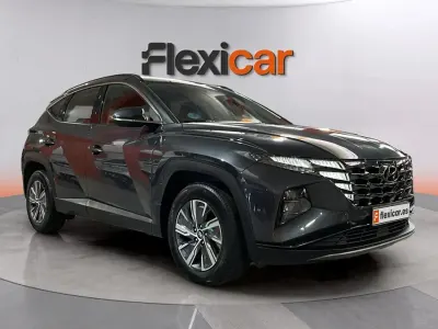 Usado Hyundai Tucson 136 CV (100 kW) 2022 Gris SUV
