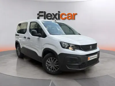 Occasion Peugeot Rifter Active 110 ch (80 kW) 2023 Blanc Monospace