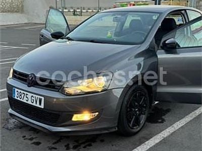 Usado VW Polo Advance 85 CV (62 kW) 2010 Negro Utilitario