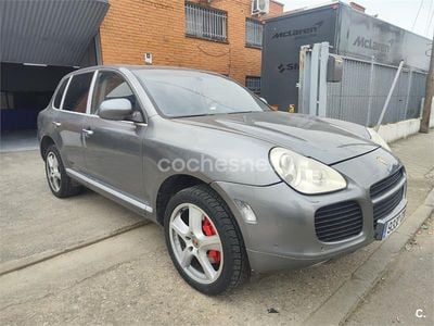 Usado Porsche Cayenne Turbo 450 CV (330 kW) 2003 Gris / plata SUV
