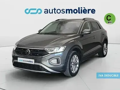 Usado VW T-Roc Life 150 CV (110 kW) 2022 Gris SUV