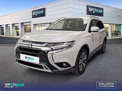 Usado Mitsubishi Outlander Motion 150 CV (110 kW) 2020 Blanco SUV