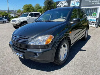 Usado SsangYong Kyron 141 CV (103 kW) 2007 Negro SUV