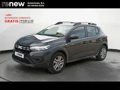 Usado Dacia Sandero Essentiel 100 CV (73 kW) 2023 Gris Berlina