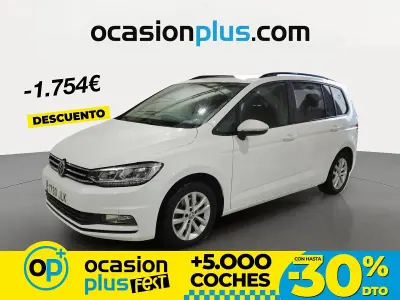 Usado VW Touran Advance 150 CV (110 kW) 2016 Blanco Monovolumen