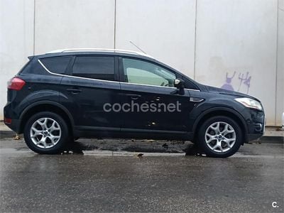 Negro Usado 2009 Ford Kuga Trend SUV | 8200 € (Precio justo)