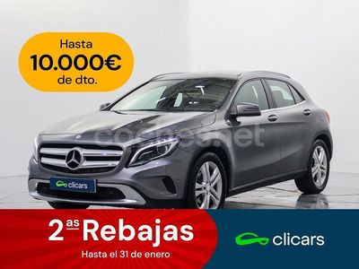 Gris / plata Usado 2015 Mercedes GLA200 Urban SUV | 16.990 € (Buen precio)