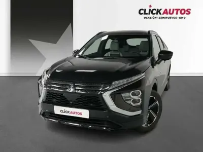 Usado Mitsubishi Eclipse Cross 188 CV (138 kW) 2023 Negro SUV