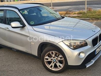 Gris / plata Usado 2010 BMW X1 SUV | 6900 € (Precio justo)