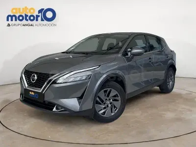 Usado Nissan Qashqai Acenta 140 CV (102 kW) 2022 Gris / plata SUV
