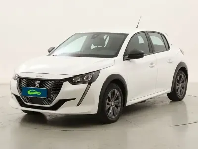 Usado Peugeot e-208 Active 100 kW (136 CV) 2021 Utilitario