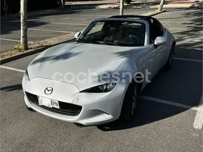 Usado Mazda MX5 160 CV (117 kW) 2018 Gris / plata Descapotable
