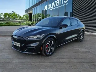 Begagnad Ford Mustang Mach-E