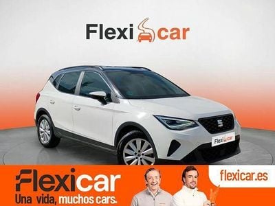 Usado Seat Arona Reference 95 CV (69 kW) 2022 Blanco SUV