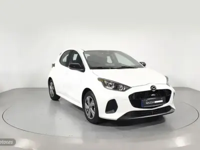 Nuevo Mazda 2 Exclusive-Line 116 CV (85 kW) 2026 Blanco Utilitario