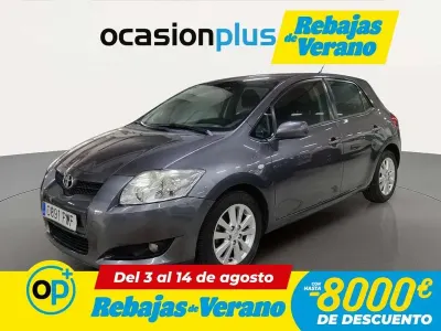 Usado Toyota Auris Sol 124 CV (91 kW) 2007 Gris Utilitario