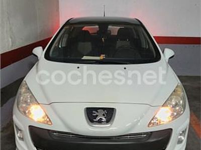 Usado Peugeot 308 SW 120 CV (88 kW) 2009 Blanco Familiar