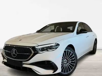 Nuevo Mercedes E300 313 CV (230 kW) 2026 Blanco Berlina