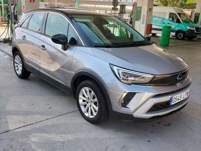 Usado Opel Crossland Business Elegance 120 CV (88 kW) 2021 Plateado SUV