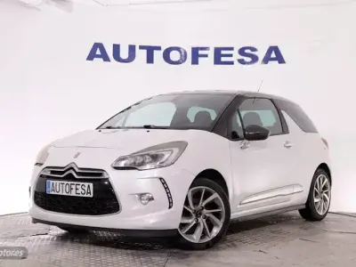 Usado DS Automobiles DS3 So Chic 110 CV (80 kW) 2015 Blanco Utilitario