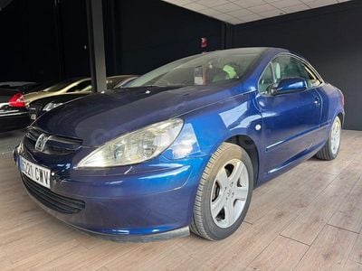 Usado Peugeot 307 CC 143 CV (105 kW) 2004 Azul Descapotable
