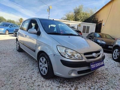 Usado Hyundai Getz 97 CV (71 kW) 2007 Gris / plata Utilitario
