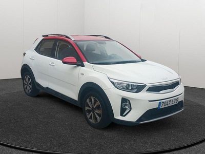 Usado Kia Stonic 84 CV (61 kW) 2022 Rojo SUV