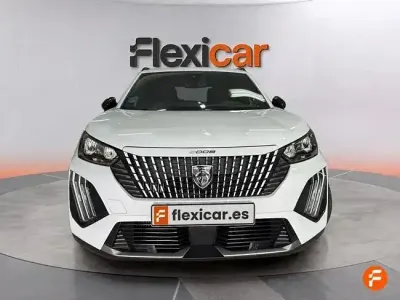 Usado Peugeot 2008 Allure 130 CV (95 kW) 2024 Blanco SUV