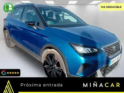 Usado Seat Arona Xperience 110 CV (80 kW) 2022 Azul SUV