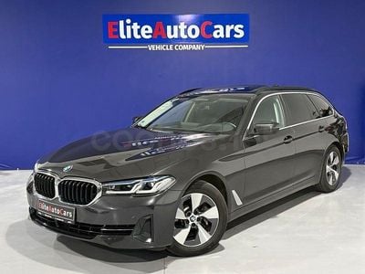 Usado BMW 530 Sport Line 286 CV (210 kW) 2022 Gris / plata Familiar