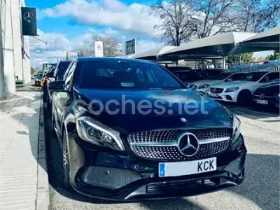 Usado Mercedes A200 AMG line 136 CV (100 kW) 2017 Negro Berlina