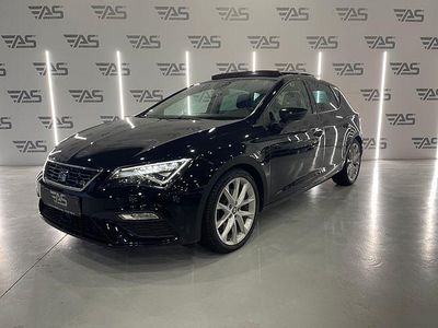 Usado Seat Leon FR 150 CV (110 kW) 2020 Negro Berlina