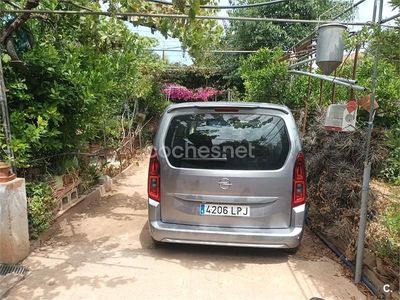 Gris / plata Usado 2021 Opel Combo Life Edition Monovolumen | 16.500 € (Un poco caro)