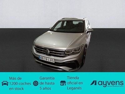 Usado VW Tiguan R-line 150 CV (110 kW) 2021 Gris plata SUV