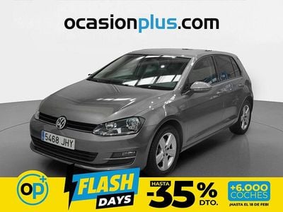 Usado VW Golf VII Advance 110 CV (80 kW) 2015 Gris Utilitario