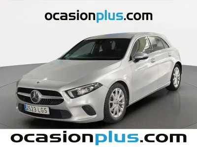 Usado Mercedes A180 116 CV (85 kW) 2020 Gris plata Utilitario