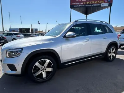 Usado Mercedes GLB200 116 CV (85 kW) 2021 Gris SUV