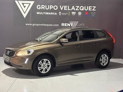Beige Usado 2017 Volvo XC60 Kinetic SUV | 17.990 € (Super precio)