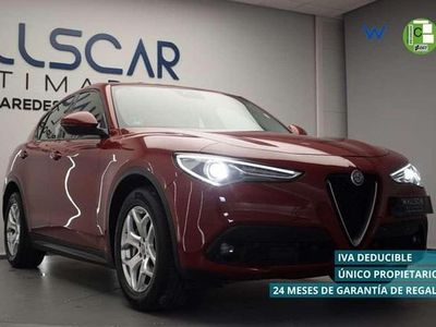 Usado Alfa Romeo Stelvio Executive 190 CV (139 kW) 2019 Rojo SUV