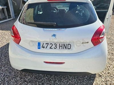 Usado Peugeot 208 Business-Line 68 CV (50 kW) 2012 Blanco Utilitario