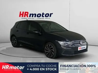 Usado VW Golf VIII Life 150 CV (110 kW) 2022 Negro Utilitario
