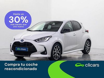 Blanco Usado 2021 Toyota Yaris Hybrid Style Berlina | 20.990 € (Un poco caro)