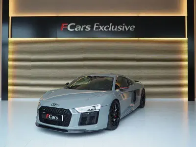 Usado Audi R8 Coupé 610 CV (448 kW) 2017 Gris / plata Coupe