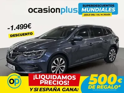 Usado Renault Mégane GrandTour Techno 140 CV (102 kW) 2022 Gris Familiar