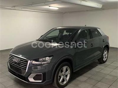 Usado Audi Q2 Sport 116 CV (85 kW) 2017 Gris / plata SUV