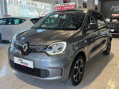 Usado Renault Twingo Intens 93 CV (68 kW) 2020 Gris / plata Utilitario