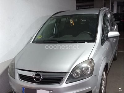 Usado Opel Zafira Enjoy 120 HP (88 kW) 2008 Cinzento Monovolume